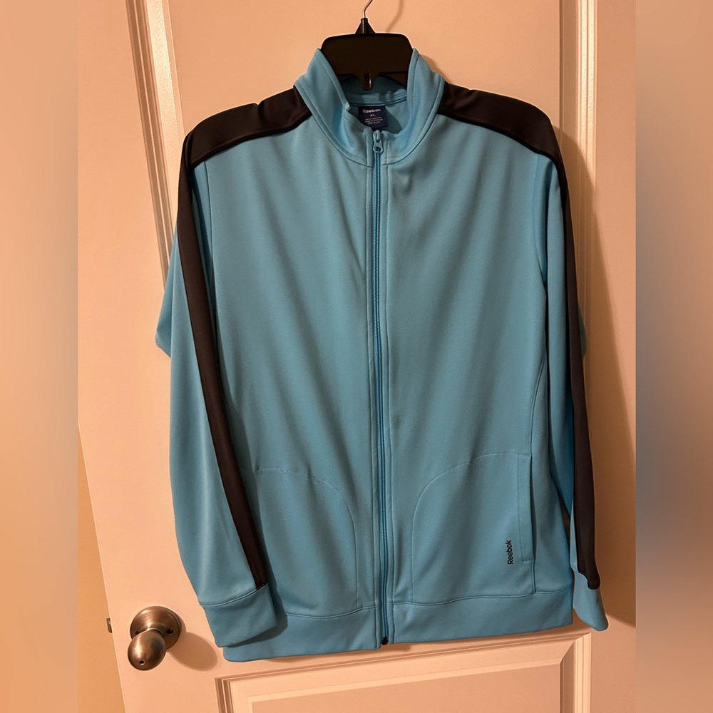 Reebok Ladies full zipper jacket - Picture 1 of 3